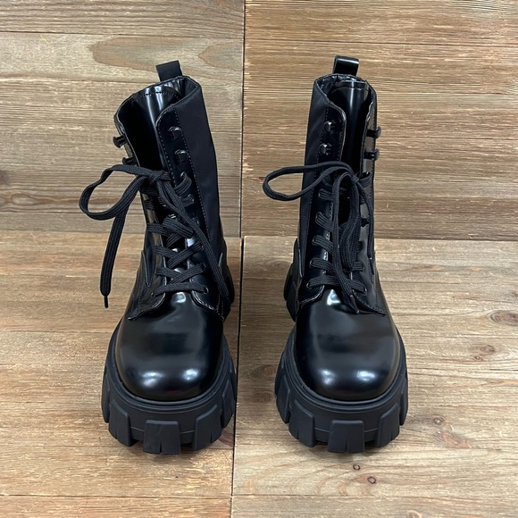 NEW Marc Fisher LTD Happy Combat Boots - Picture 2 of 10